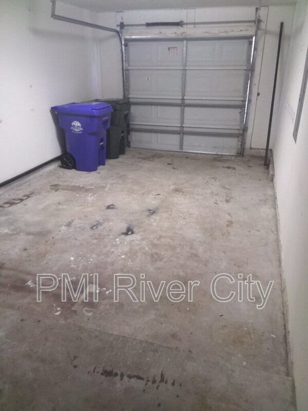 Building Photo - 818 Filmore Ln