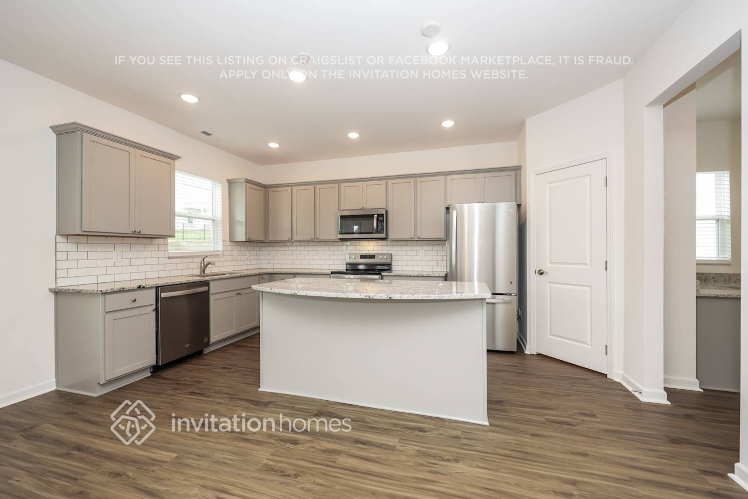 Building Photo - 3810 Lantern Ln