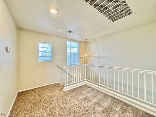 Building Photo - 8632 Shady Pines Dr