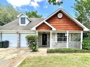 Building Photo - Ready for move in!