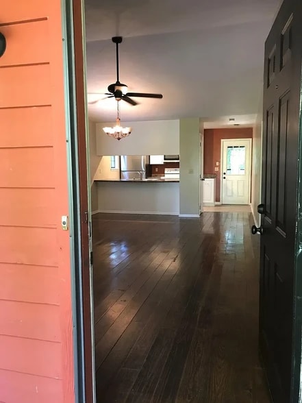 Entry view - 1916 Hidden Valley
