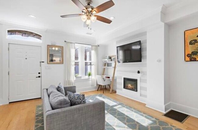 Building Photo - 288 9th St