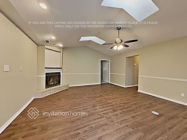 Building Photo - 7401 N Leewynn Dr