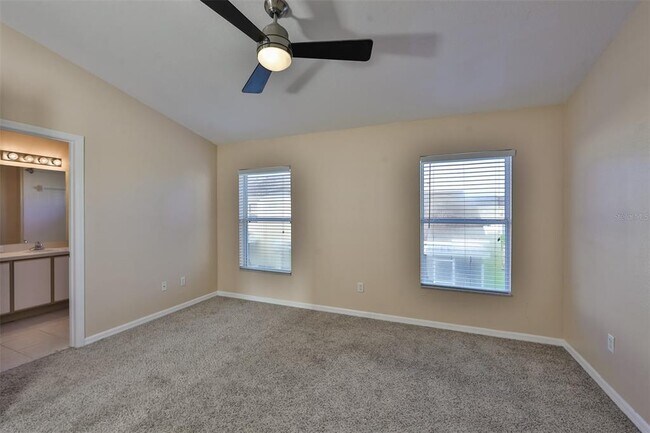 Building Photo - 9805 Carlsdale Dr