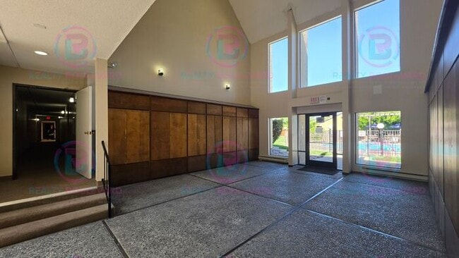 Building Photo - Ground-Floor Studio with Private Patio & Pool Access Near Virginia Lake