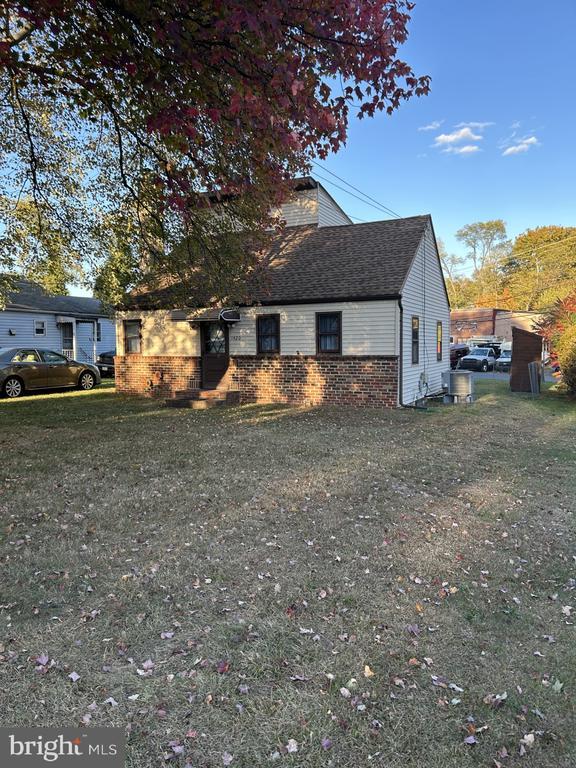 Primary Photo - 1420 Williams Ave