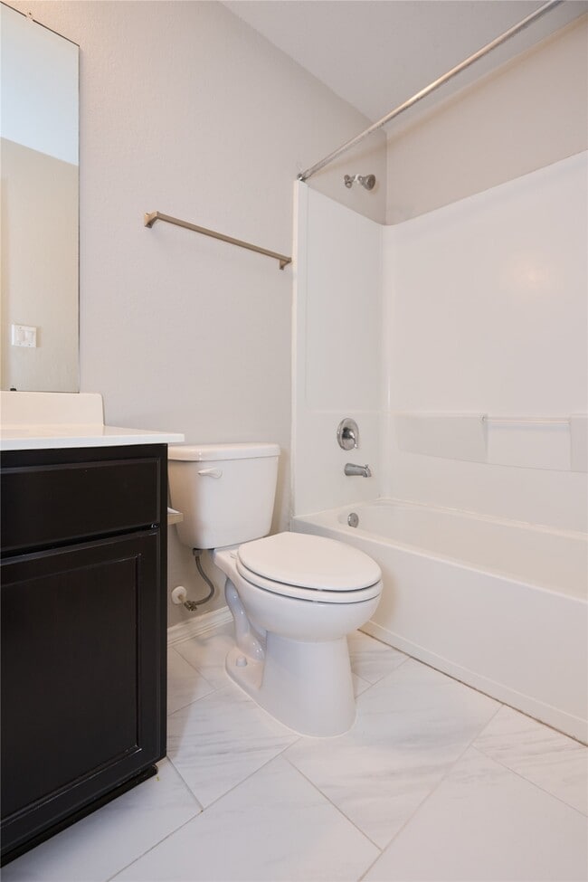 Building Photo - 13918 Nicolet Arbor Ln