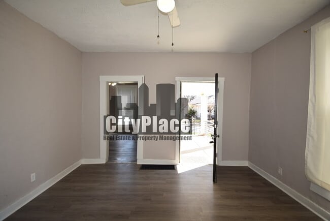 Building Photo - 2314 Union St