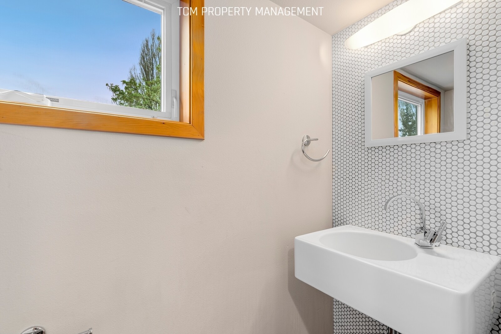 Building Photo - 4012 23rd Ave SW