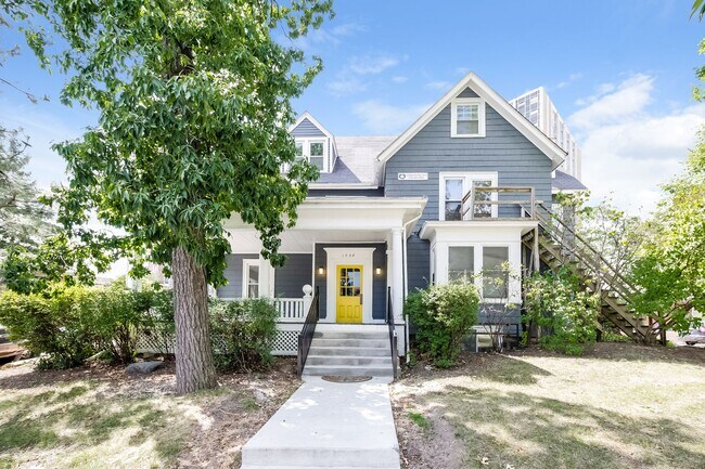 Interior Photo - The Frisinger House