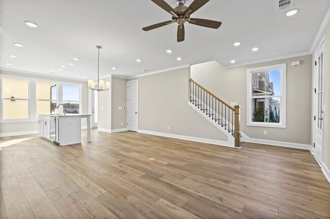 Building Photo - 213 Black Swann Rd