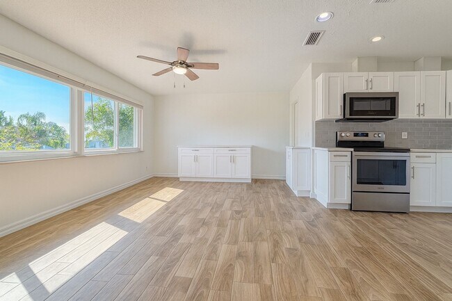 Building Photo - Stunning 3-Bedroom Pool Home in Lehigh – Completely Renovated with Resort-Style Living!