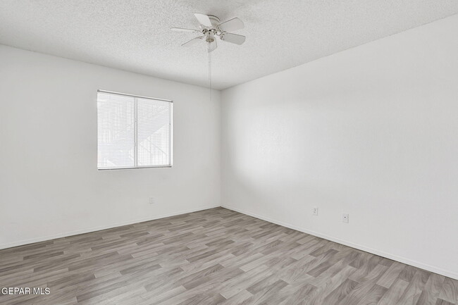 Building Photo - 3030 George Dieter Dr
