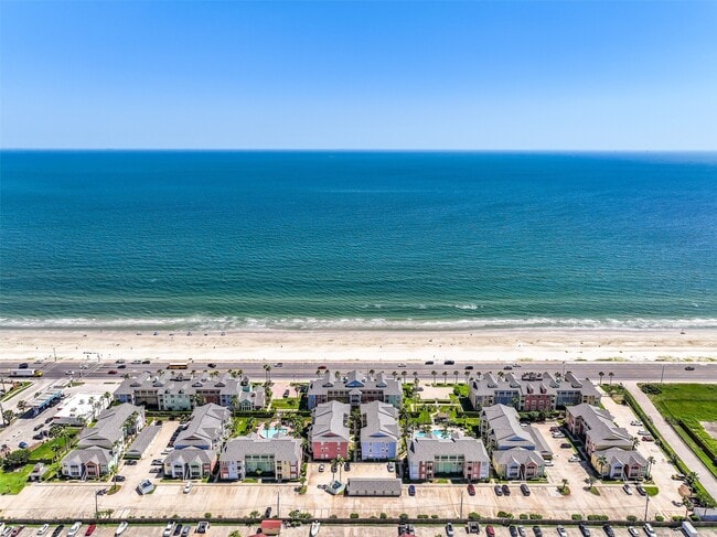 Building Photo - 7000 Seawall Blvd