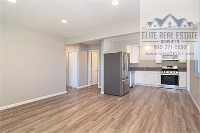 Building Photo - 6371 Osler St