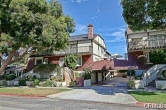 Building Photo - 240 S Broadway