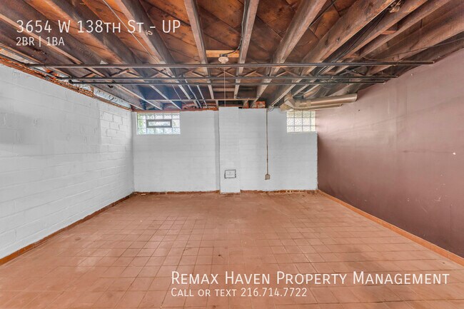 Building Photo - 3654 W 138th St
