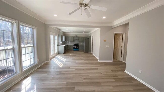 Building Photo - 325 Pintail Ct