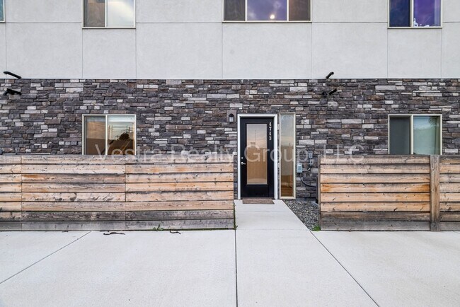 Building Photo - 4743 E Iliff Ave
