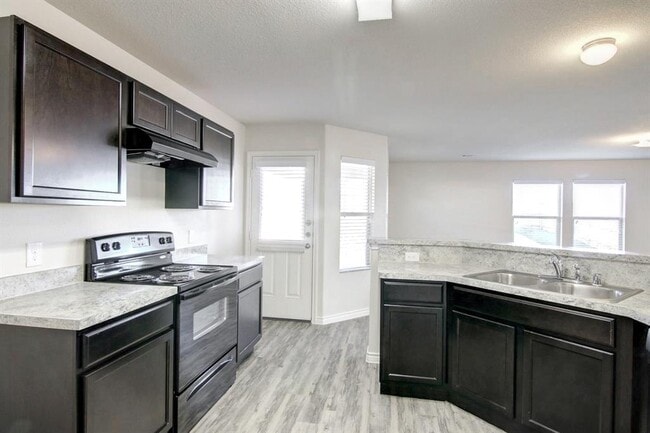 Building Photo - 4136 Twinleaf Dr