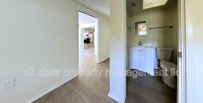 Building Photo - 5707 Quist Dr