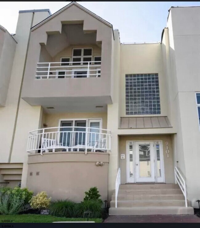 Primary Photo - 9101 Atlantic Ave