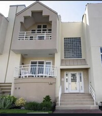 Building Photo - 9101 Atlantic Ave