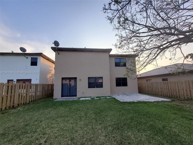 Building Photo - 23221 SW 114th Pl