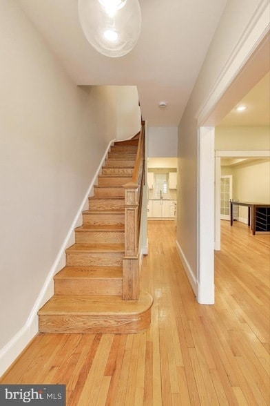 Building Photo - 628 Madison St NW