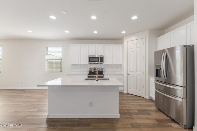 Building Photo - 2117 N 209th Ln