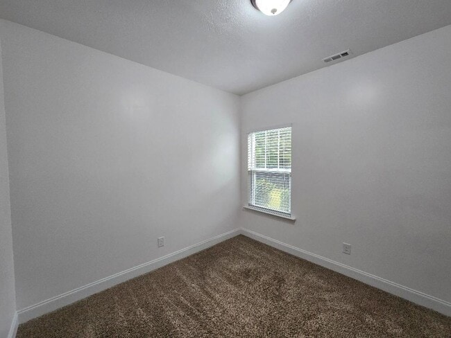 Building Photo - 306 Brickyard Creek Ct