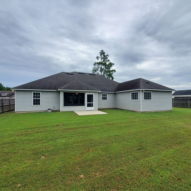Building Photo - 518 Barnside Ln