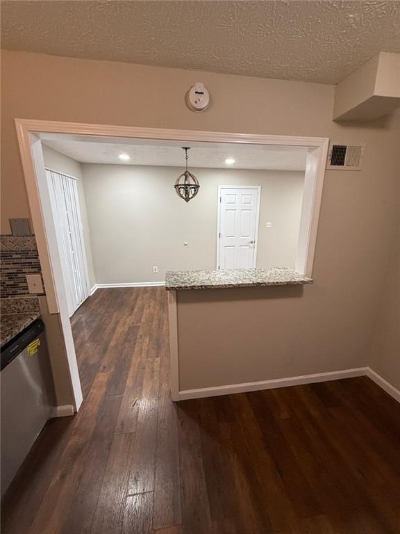 Building Photo - 8856 Gateridge Ct