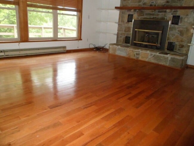 Building Photo - 1349 Firefly Rd