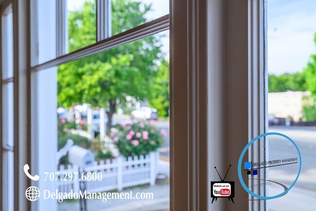 Building Photo - Downtown Benicia home available now!