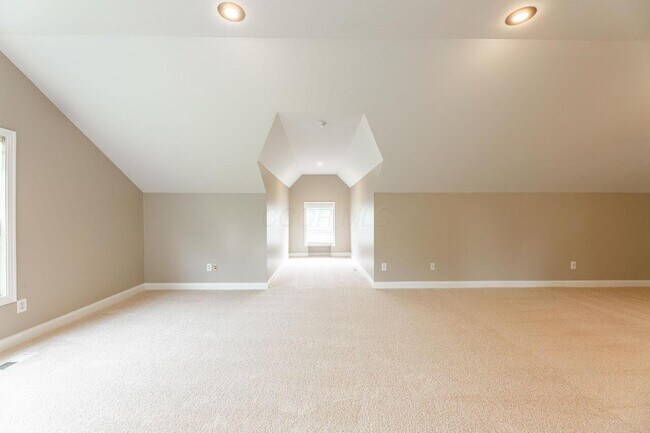 Building Photo - 4930 Brooksview Cir