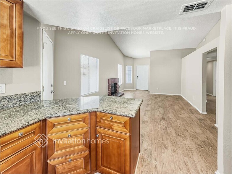 Building Photo - 15778 Jalanie Ln