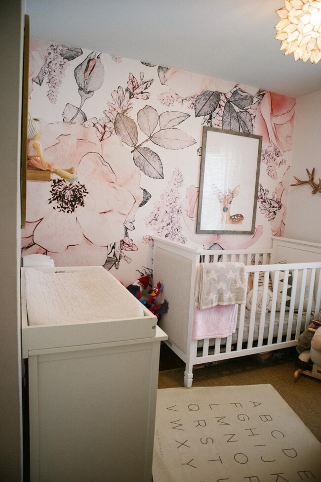 Building Photo - Waldo House