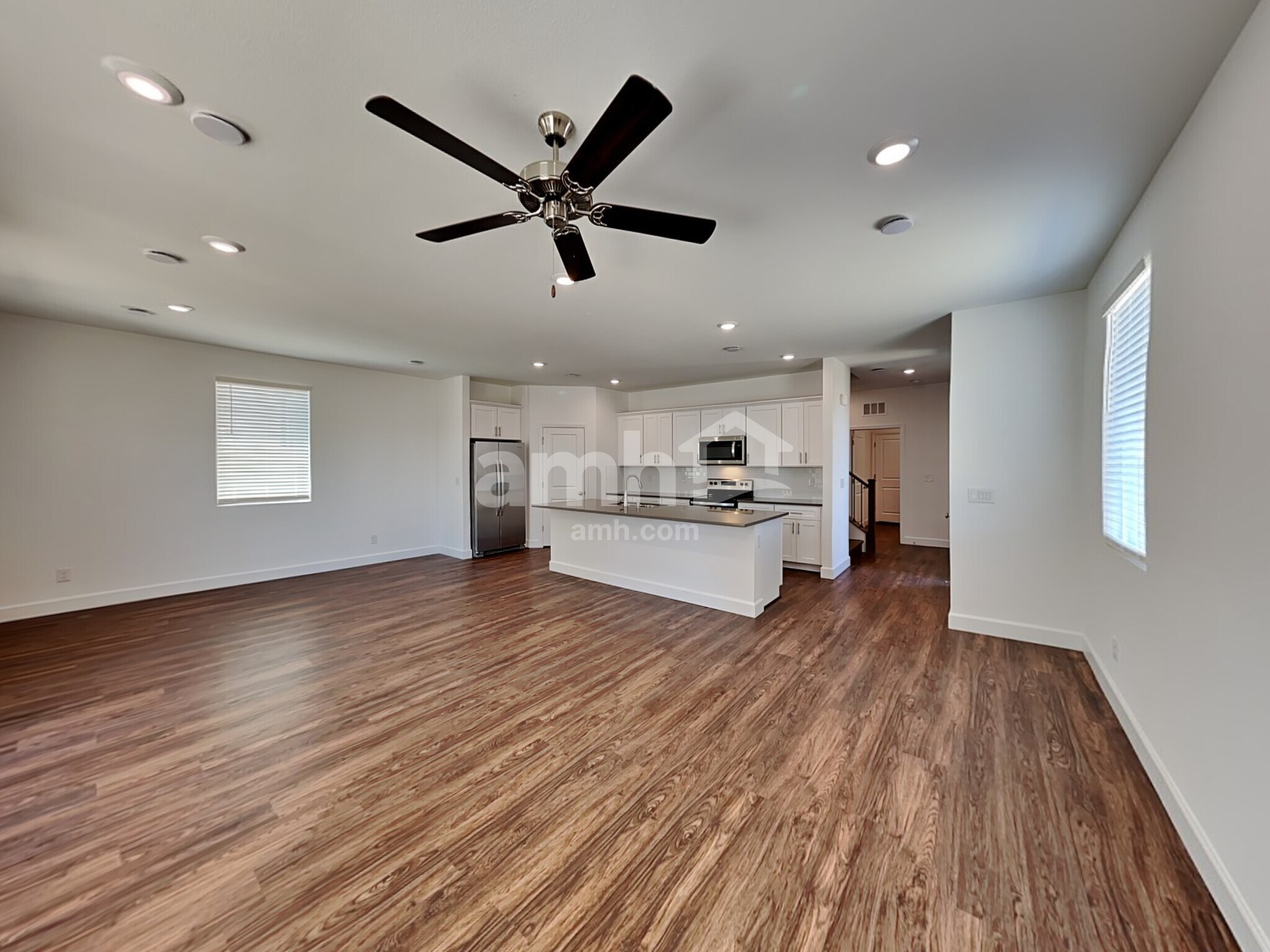 Building Photo - 9122 Ribbon Mdw Ct