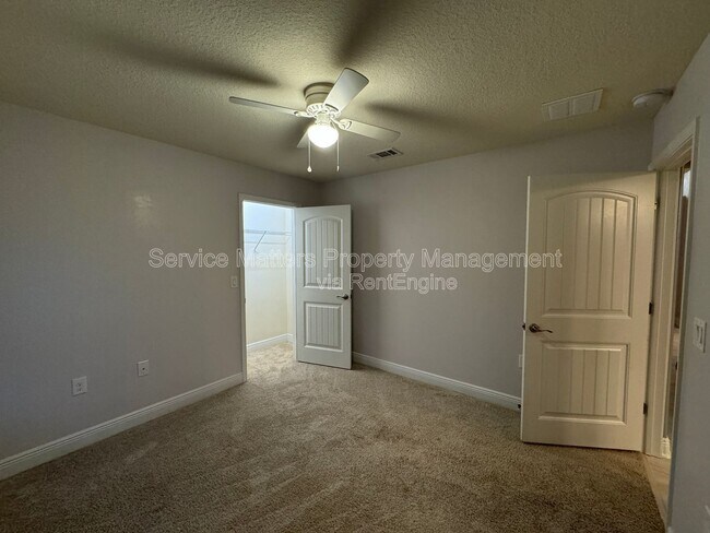 Building Photo - 4504 Hampton Bay Blvd
