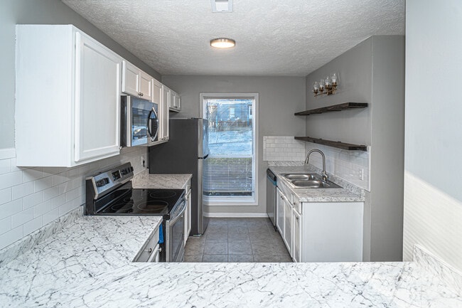 Building Photo - 5717 Aftonshire Dr