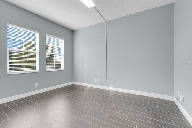 Building Photo - 959 Maypole Dr