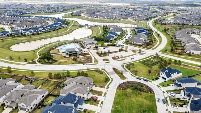 Building Photo - 7222 Grassland Vis Ln