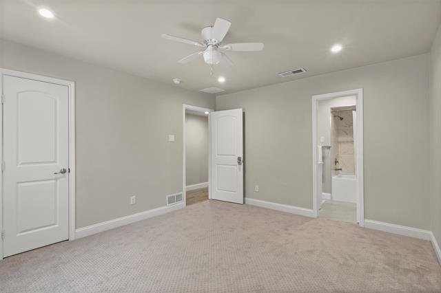 Building Photo - 6350 Glennox Ln