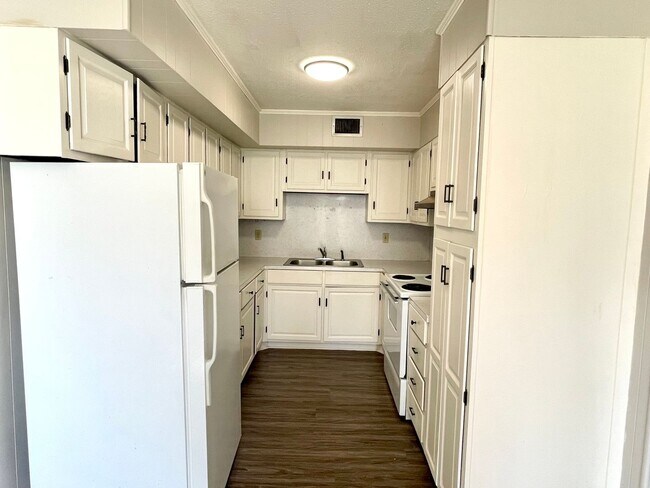 Interior Photo - Optio-Graves Wilson Apartments