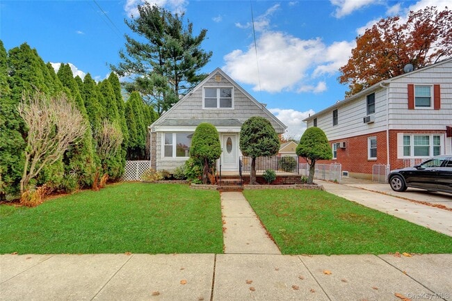 Building Photo - 330 Harvard Rd