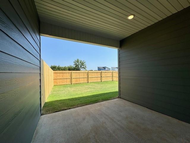 Building Photo - 1700 SW Poigai Wy