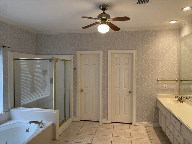 Building Photo - 3207 Breckinridge Ct
