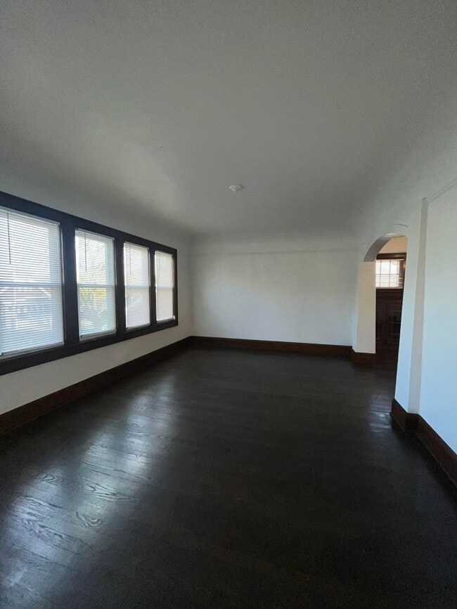 Building Photo - 4239 N 26th St