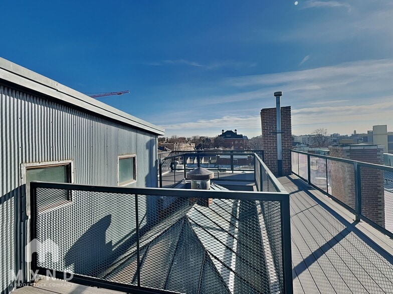 Building Photo - 1515 N Ogden St